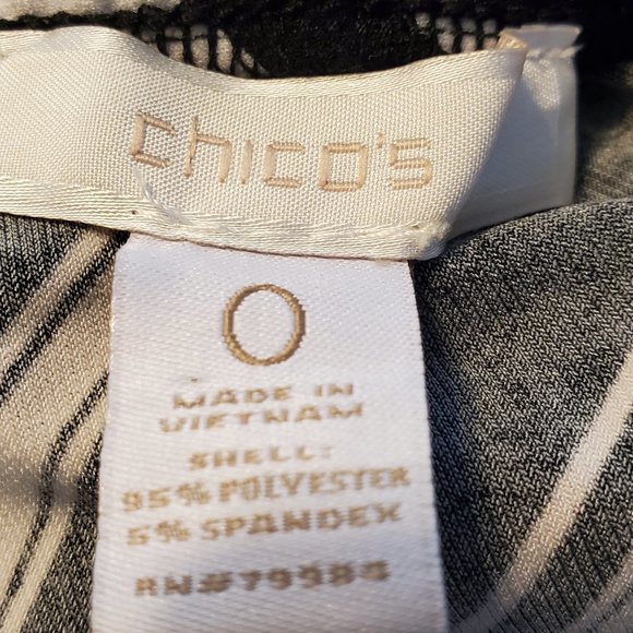 CHICO'S Mitered Border Macie Pattern Black/White Skirt  Size 0 (S/4) - Picture 4 of 8